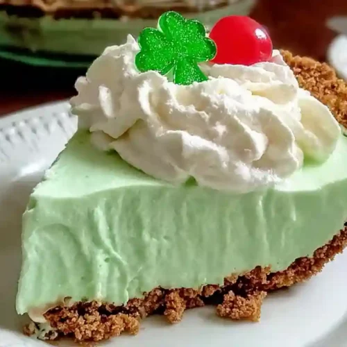 No-Bake Shamrock Shake Pie